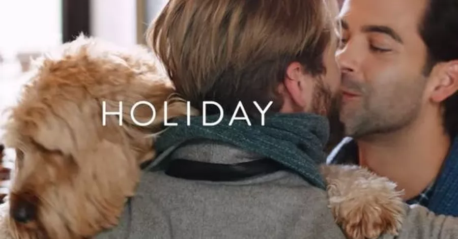 Werbung: Schwuler Kuss zu Weihnachten
