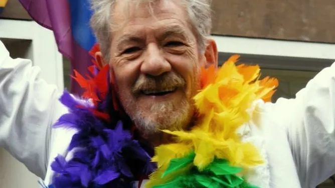 Sir Ian McKellen beim Manchester Pride 2010: Auch der Schauspieler (76) gehört zu den guten Schwulen.