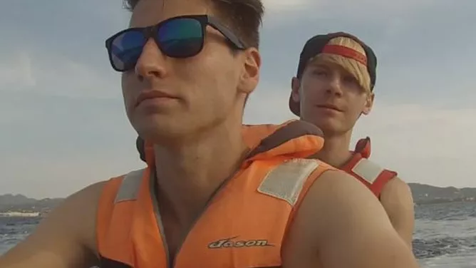 Screenshot aus Konrads (l.) und Ramons Video über ihren Ibiza-Urlaub.