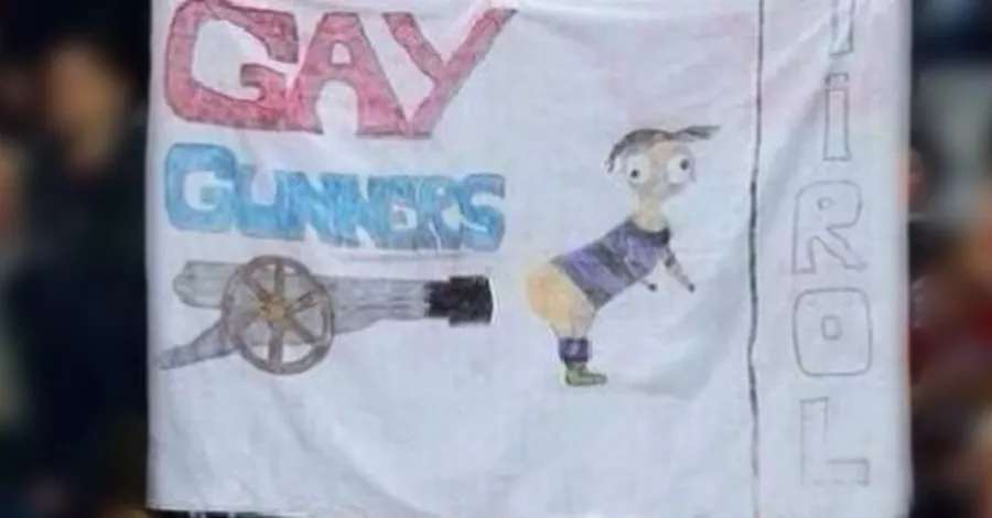 Fans zahlen Geldstrafe für homophobes Banner 