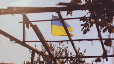 So kannst du queere Menschen in der Ukraine unterstützen