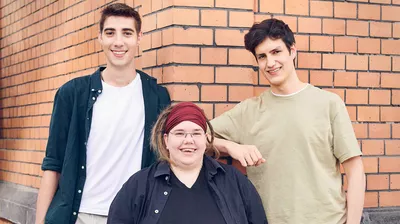Deutschlandweit erste Messenger-Beratung für queere Jugendliche ist gestartet!